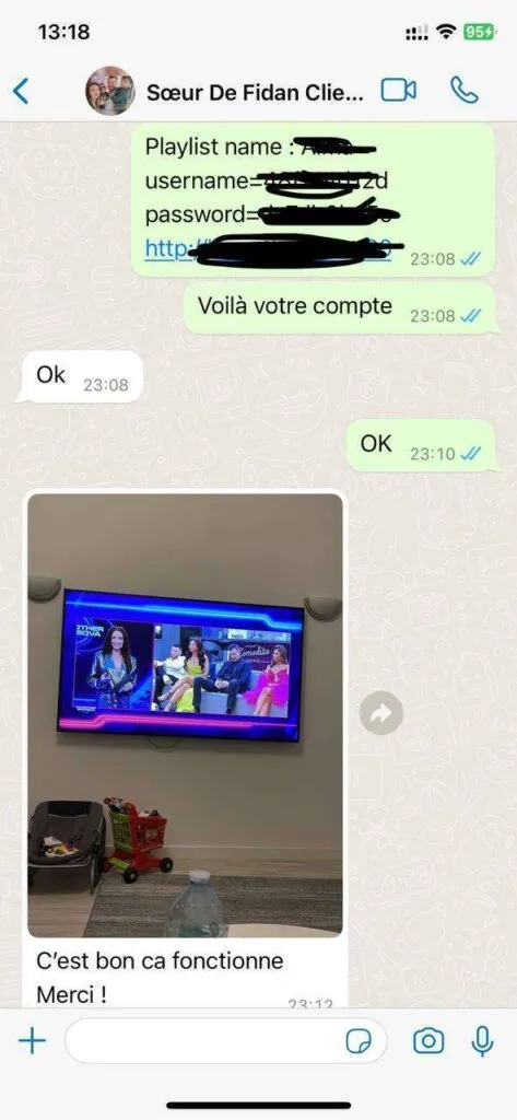WhatsApp assistance: Multi-screen setup